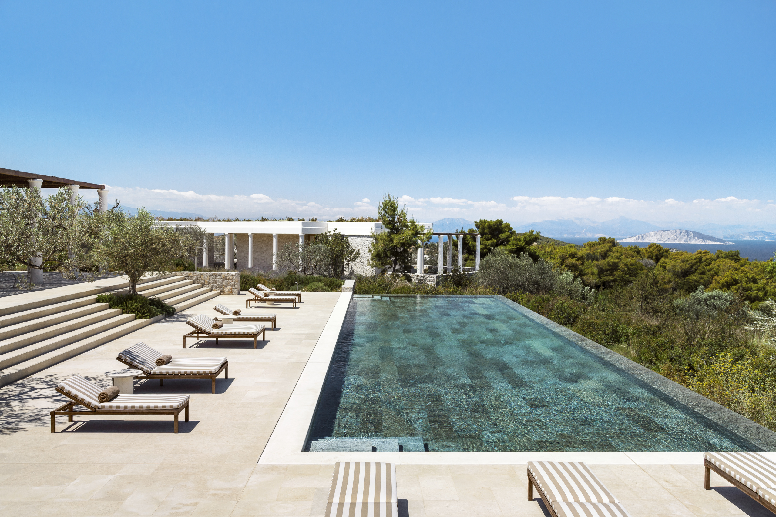 Terrace & Pool - 5 Bedroom Villa